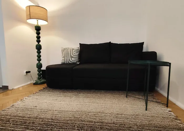 Rzeznicza 25 - Rynek