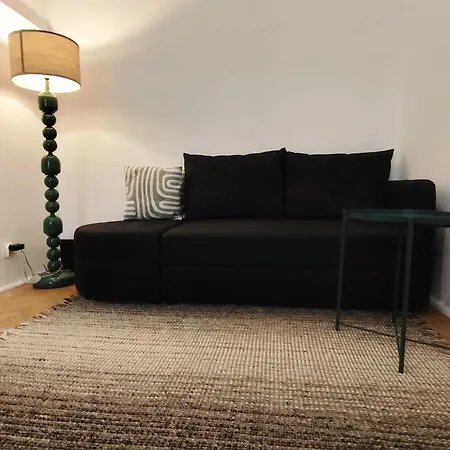 Rzeznicza 25 - Rynek